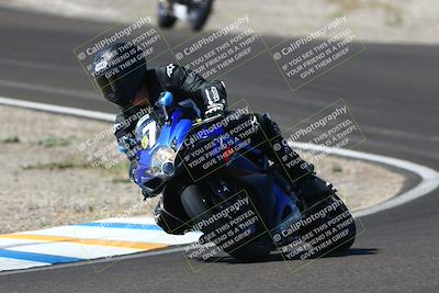 media/Sep-21-2025-TrackDaz (Sun) [[277c75b276]]/C Group/1140pm (Turn 3)/